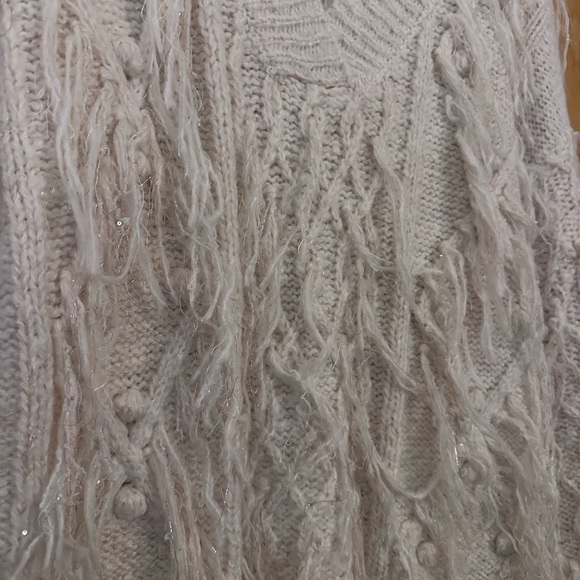 By Anthropologie Fringed Sweater - Picture 4 of 6